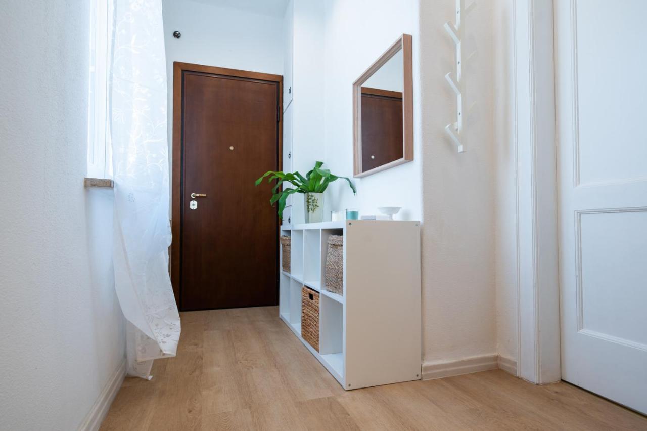 La Casa Di Gabri Trieste Centro Buitenkant foto