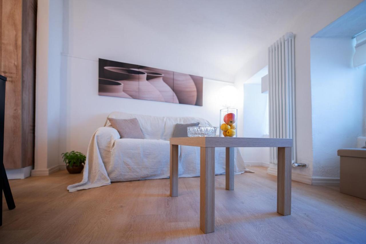 La Casa Di Gabri Trieste Centro Buitenkant foto